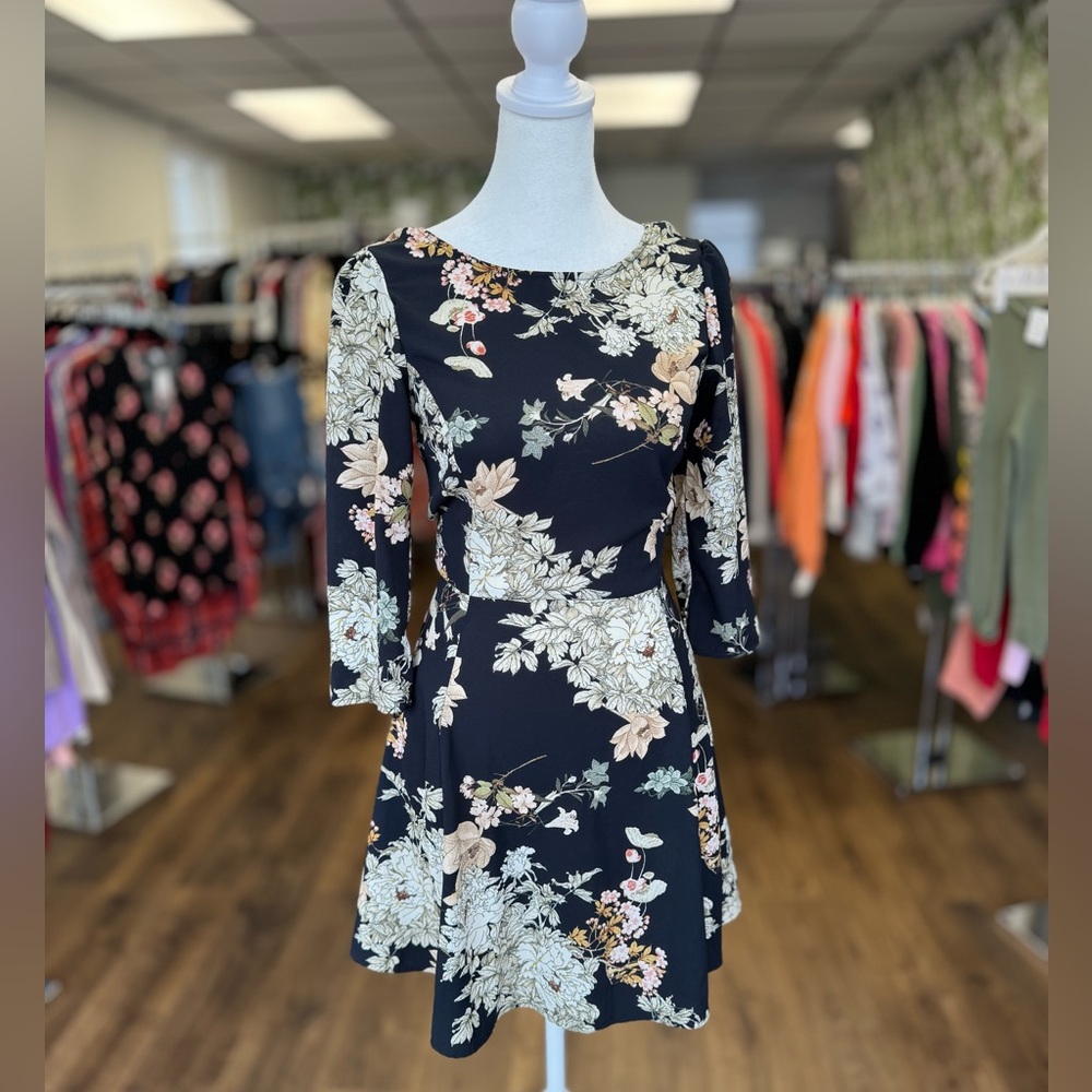 Stradivarius mini dress Small